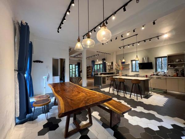 Dốc mộng mơ homestay & villa, Chương Nghĩa