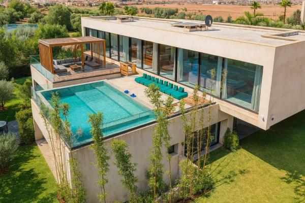 Na fotografii je vidět objekt Villa Illao 2 Pool, Jacuzzi & Cinéma nacházející se ve městě Marakéš.