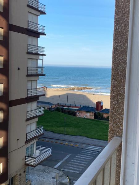 A la foto es mostra l'objecte Depto 2 ambientes a media cuadra del mar situat a la ciutat de Miramar.