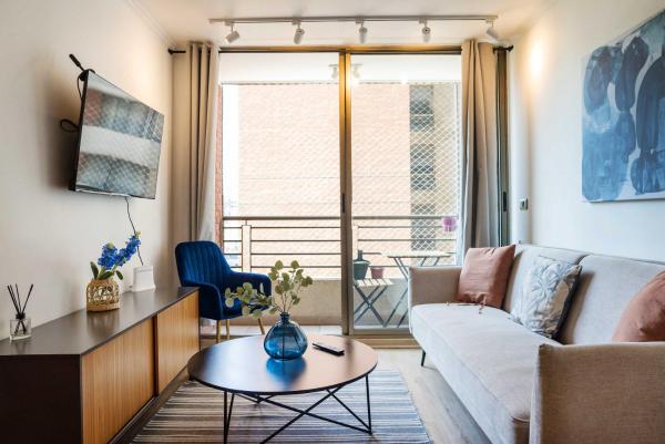Stylish Oasis For Five In Guardia Vieja - Las Condes