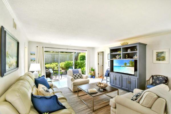 A la foto es mostra l'objecte Stepless in St. Simons situat a la ciutat de Saint Clair Estates.