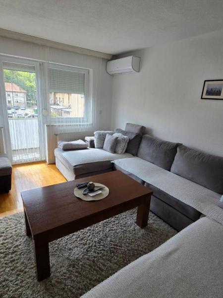 Nella foto è visibile l'oggetto Andjelka apartman situato nella città di Modriča.