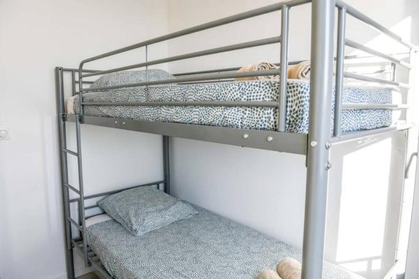 Fotografie 7: Cabanon, 2 chambres, terrasse et vue mer