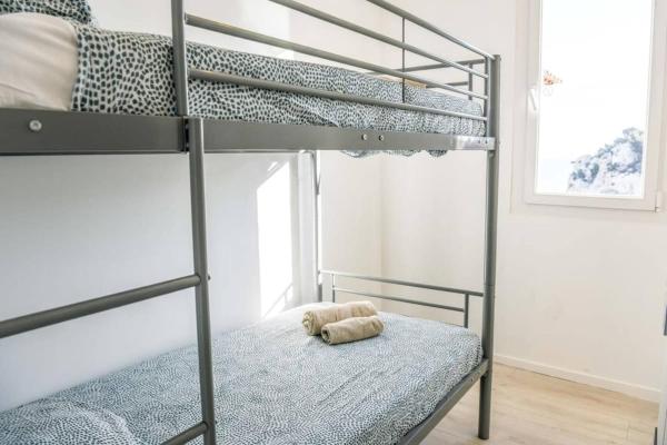 Fotografie 8: Cabanon, 2 chambres, terrasse et vue mer