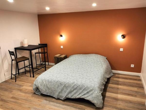 Na fotografii je vidět objekt Ideal apartment with all confort nacházející se ve městě Ormes.