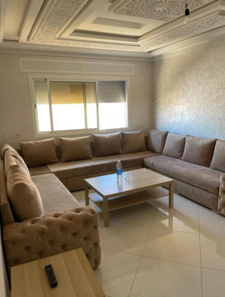写真にはEl Maassem市にあるAppartement 3 kamers tetouan-Azla strand 300 metersが写っています。