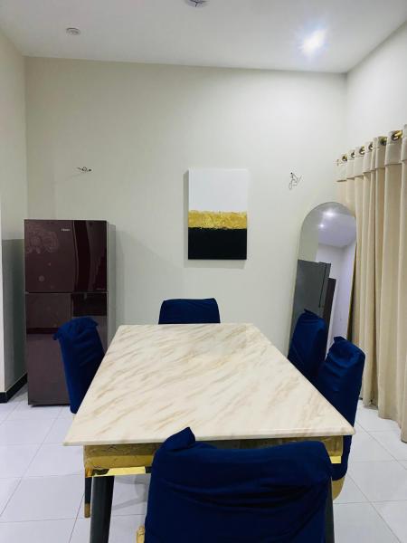 A la foto es mostra l'objecte Luxury villa For short stay at bahria town karachi situat a la ciutat de Goth Ali.