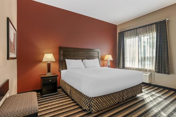 Best Western Blairmore - Saskatoon