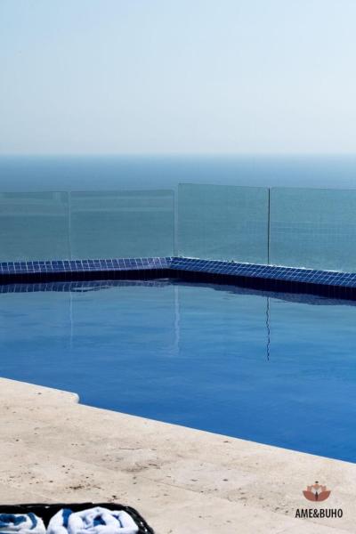 Na fotografii je vidět objekt ame&buho nacházející se ve městě Acapulco.
