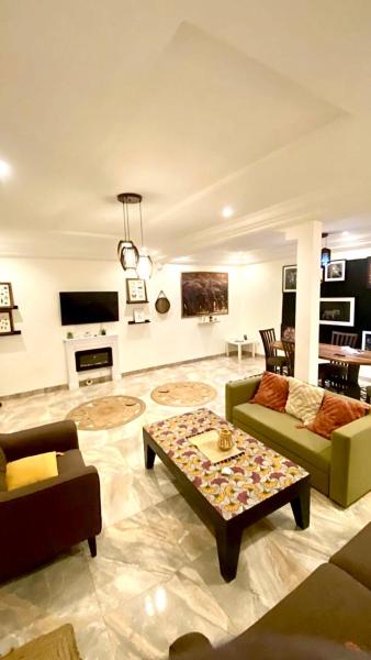 Kuvassa näkyy kohde Belle maison familiale spacieuse à Dakar Sénégal HOME TERANGA, joka sijaitsee kaupungissa Dakar.