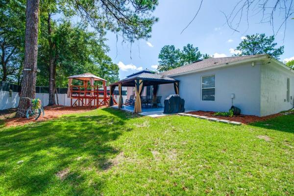 Elegance In Ocala 3br Pet Friendly Home Near Wec With Gazebo - Ocala, FL