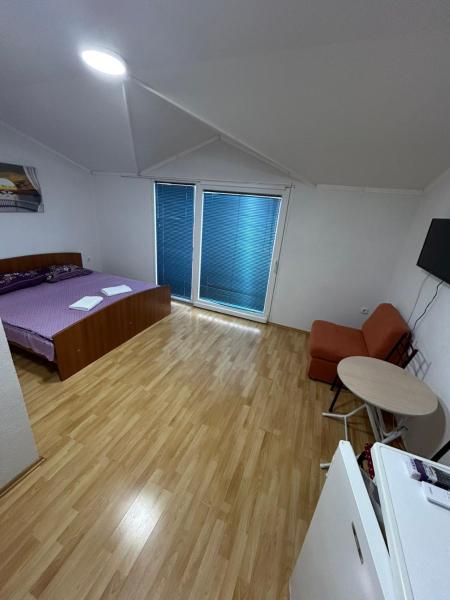 A la foto es mostra l'objecte Bakuleski Apartments situat a la ciutat de Ohrid.