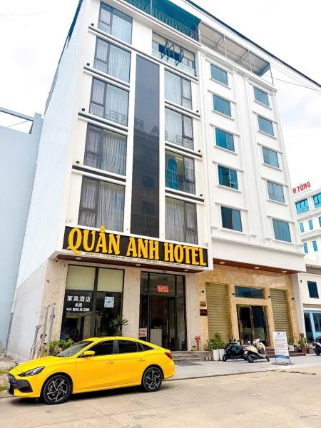 A la foto es mostra l'objecte Quân Anh Hotel situat a la ciutat de Móng Cái.