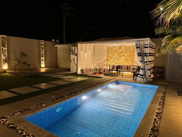 写真にはIlbaras市にあるتريت ان فيلاが写っています。