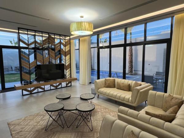 写真にはIlbaras市にあるاليجنت فيلاが写っています。