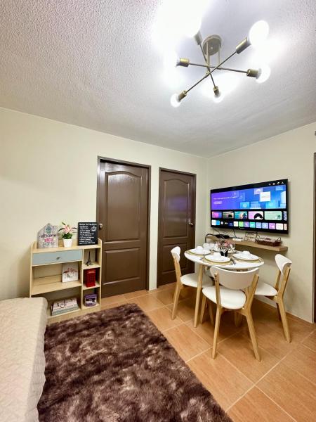 Nella foto è visibile l'oggetto AVs 2 bedroom condo at One Oasis Filinvest Cagayan de Oro situato nella città di Camaman.