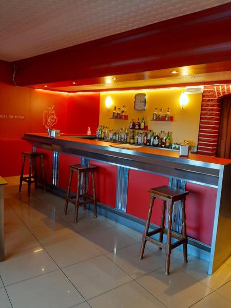 A la foto es mostra l'objecte Hotel Chola situat a la ciutat de Pedre.