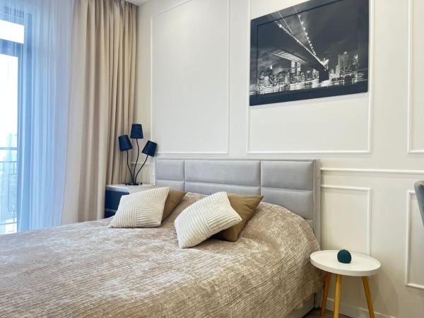 A la foto es mostra l'objecte Home of Terry situat a la ciutat de Odessa.