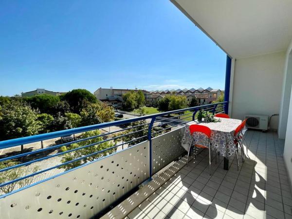 Fotografie 9: Luminous flat with balcony