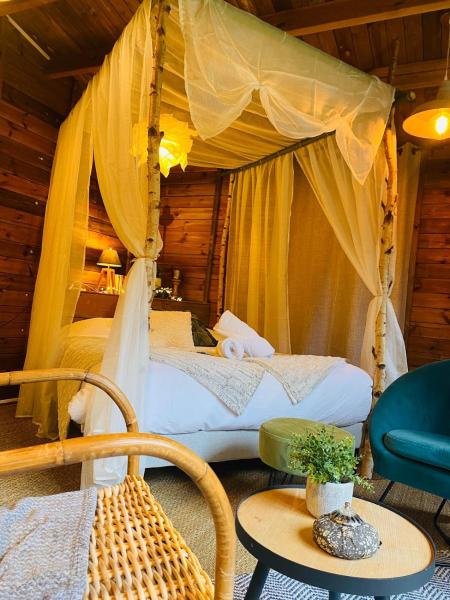 Na fotografii je vidět objekt Refuge de Campagne Le Chalet nacházející se ve městě Chaix.