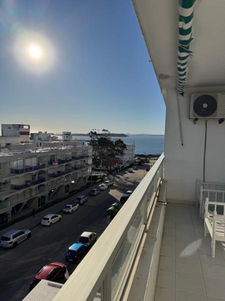 Amenidades y terraza vista mar, Punta del Este