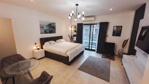 På bildet vises objektet Premium Studio Apartment, East Legon som ligger i byen Accra.