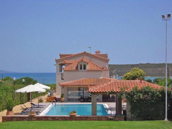 A la foto es mostra l'objecte Ermioni Villas situat a la ciutat de Ermioni.