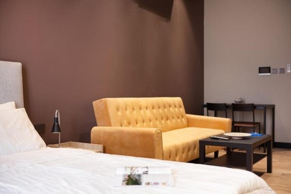 The photo shows the Luxury home away Studio by Spacey Duqm 81 located in the city of Duqm.