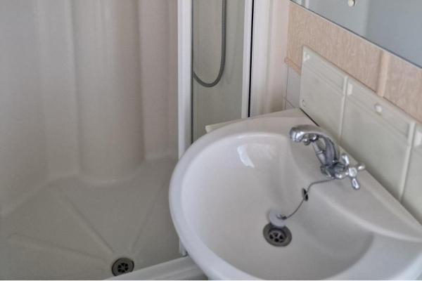 Billede 7: Caravan - Sleeps 4 - Pet friendly - Parking