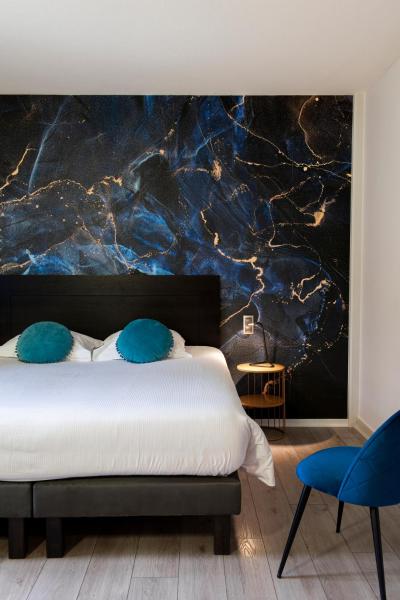Στη φωτογραφία φαίνεται το αντικείμενο Logis Hotel-Restaurant Saint Romain που βρίσκεται στην πόλη Anse.