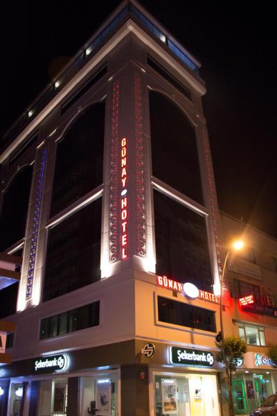 Na zdjęciu widoczny jest obiekt Elazig Gunay Hotel położony w mieście Elazig.