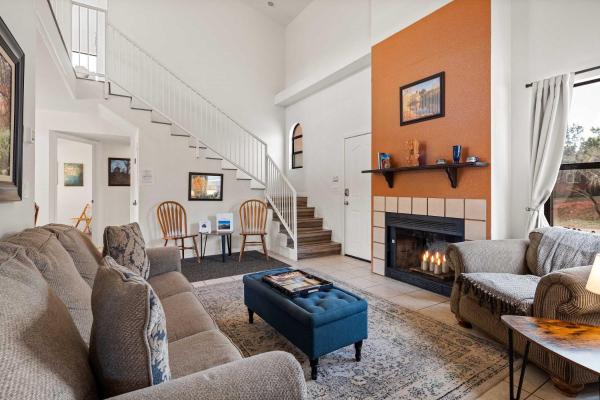 A la foto es mostra l'objecte Crescent Moon Ranch and River Access for Family situat a la ciutat de Sedona.
