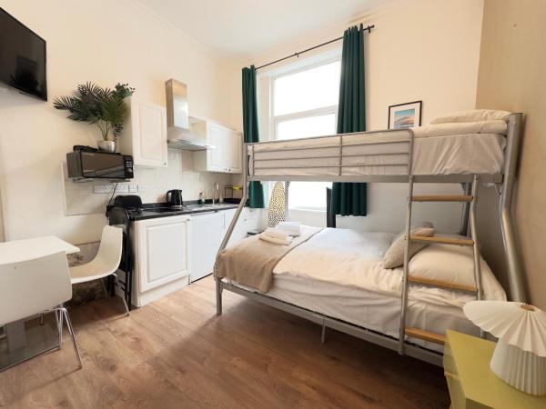 Cosy Paddington Apartments, London