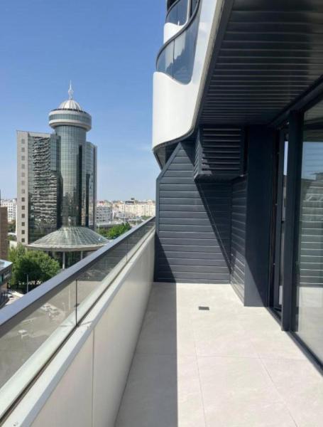 Foto 2: U - Tower