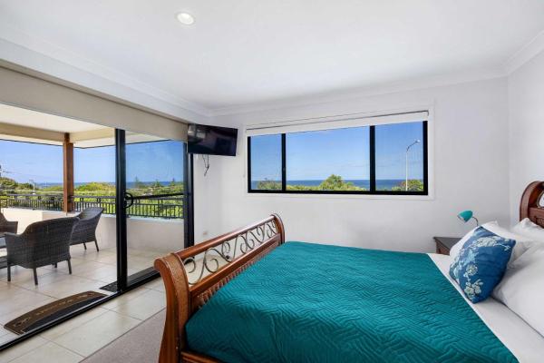 På billedet ses objektet 1BR Coastal Escape Studio Walk to Peregian Beach beliggende i byen Marcus Beach.