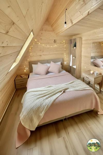 A la foto es mostra l'objecte Sea Wood Villas situat a la ciutat de Golem.