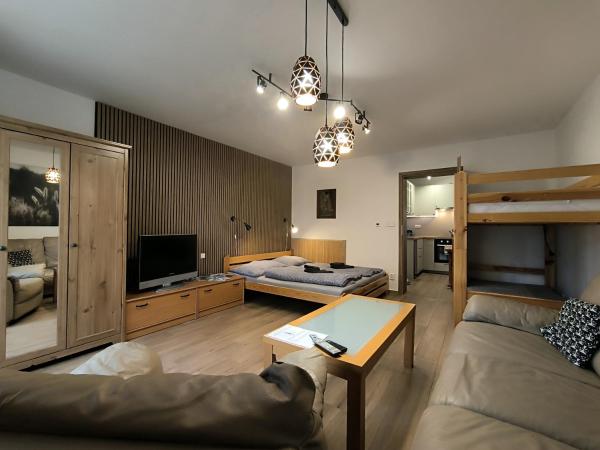 Auf dem Foto ist das Objekt Apartmány Pekárna in der Stadt Staré Město zu sehen.