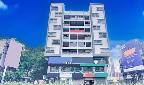A la foto es mostra l'objecte FabHotel Ekab Hospitality situat a la ciutat de Pune.