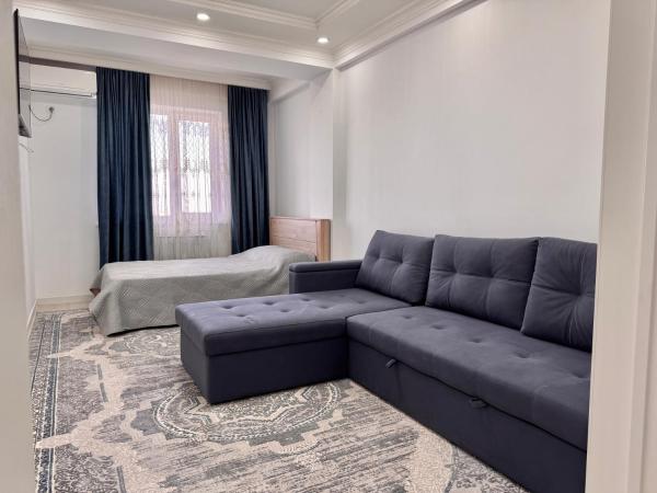 City Apartments Zhumabek 233, Bishkek