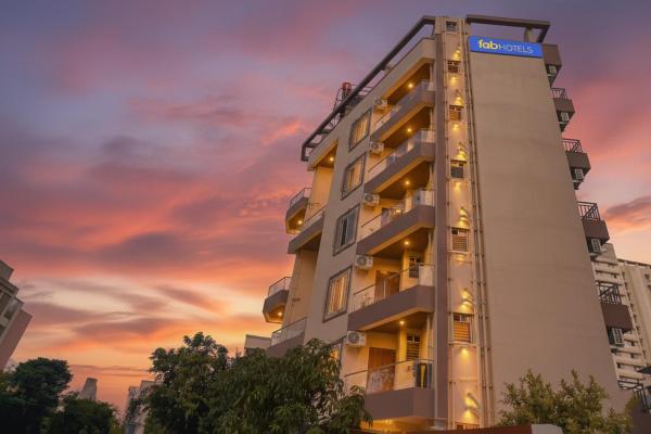 A la foto es mostra l'objecte FabHotel Falcon Executive - Pan card club road situat a la ciutat de Pune.