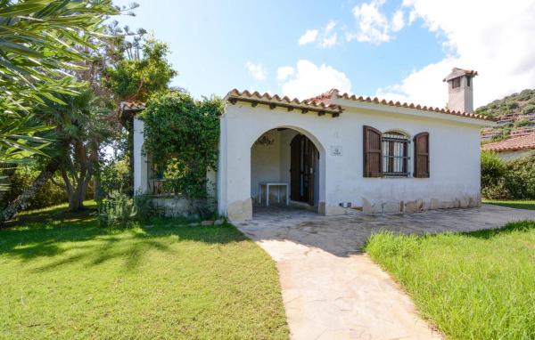 3 Bedroom Awesome Home In Costa Rei - Costa Rei