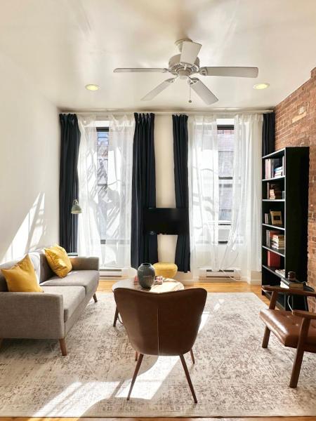 Cottage 215 Apartments, New York