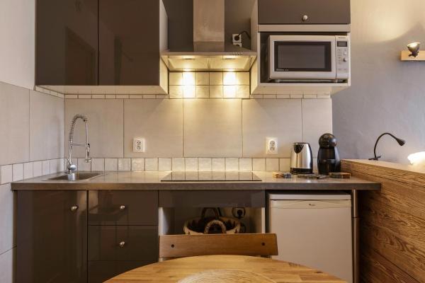 Фотография 5: Le Cham 106 Modern Studio in Central Chamonix | Walk to Ski Lift & Town Center - Happy Rentals