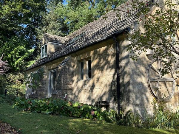 Nella foto è visibile l'oggetto Kissingstone Cottage - Hidden Gem! situato nella città di Miserden.