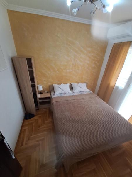 På billedet ses objektet Rooms1 beliggende i byen Beograd.