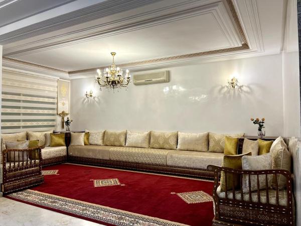 Photo 3 : Chic & Spacious 4BR with Jacuzzi-Fez New City Stay