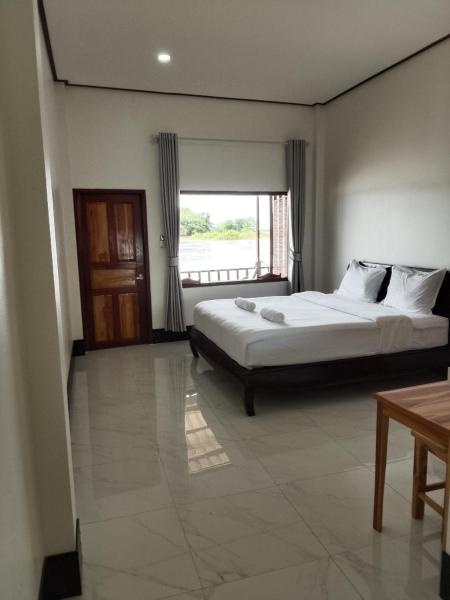 A la foto es mostra l'objecte DODAND Studio & Sunset Riverside Guesthouse situat a la ciutat de Ban Donsôm Tai.