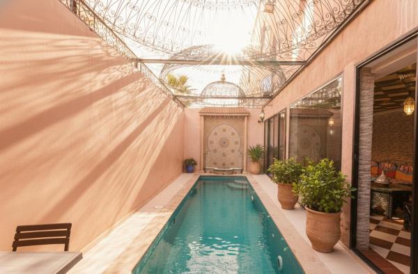 Na fotografii je vidět objekt Riad Safran - Private Cook & Indoor Pool Gem nacházející se ve městě Marakéš.