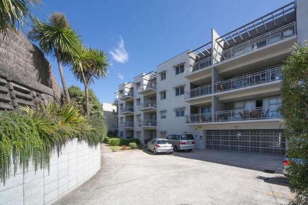 Entire 2BR Apartment, Onehunga, Easy Check-In, Auckland