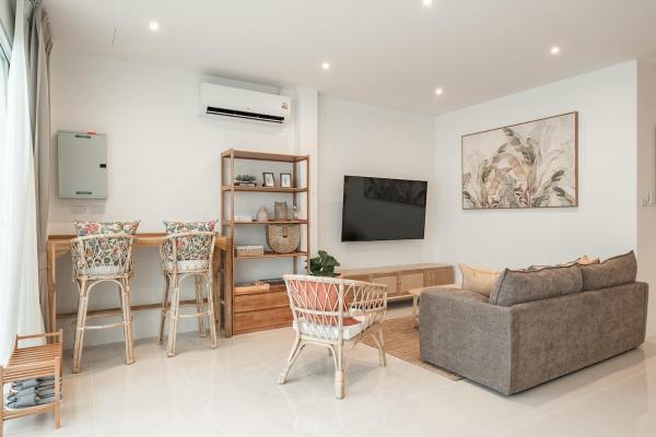 The photo shows the Nai Harn Beach Holiday Home - Rawai 4bdr located in the city of Rawai Beach.